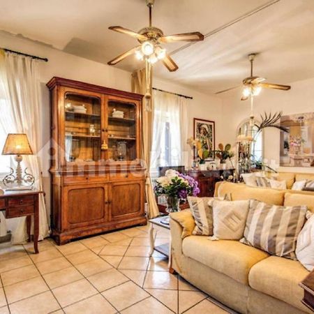The Right Place 4U Domus Savelli Boutique Apartment Rzym Zewnętrze zdjęcie