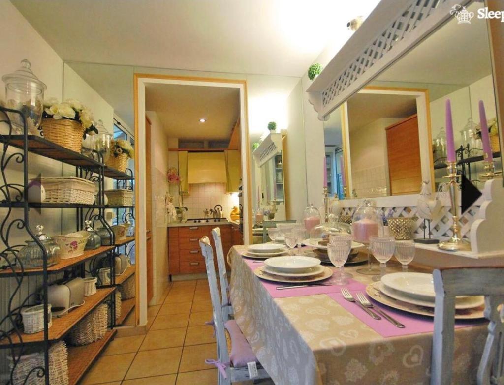 The Right Place 4U Domus Savelli Boutique Apartment Rzym Zewnętrze zdjęcie