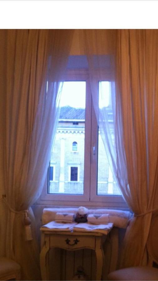 The Right Place 4U Domus Savelli Boutique Apartment Rzym Zewnętrze zdjęcie